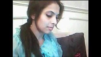 352px x 198px - Karishma Kapoor Ki Nangi Porn Videos @ Letmejerk.com